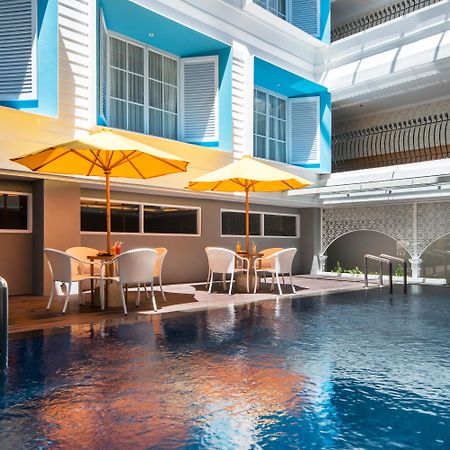 Yan'S House Hotel Kuta  Ngoại thất bức ảnh