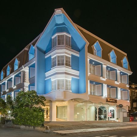 Yan'S House Hotel Kuta  Ngoại thất bức ảnh