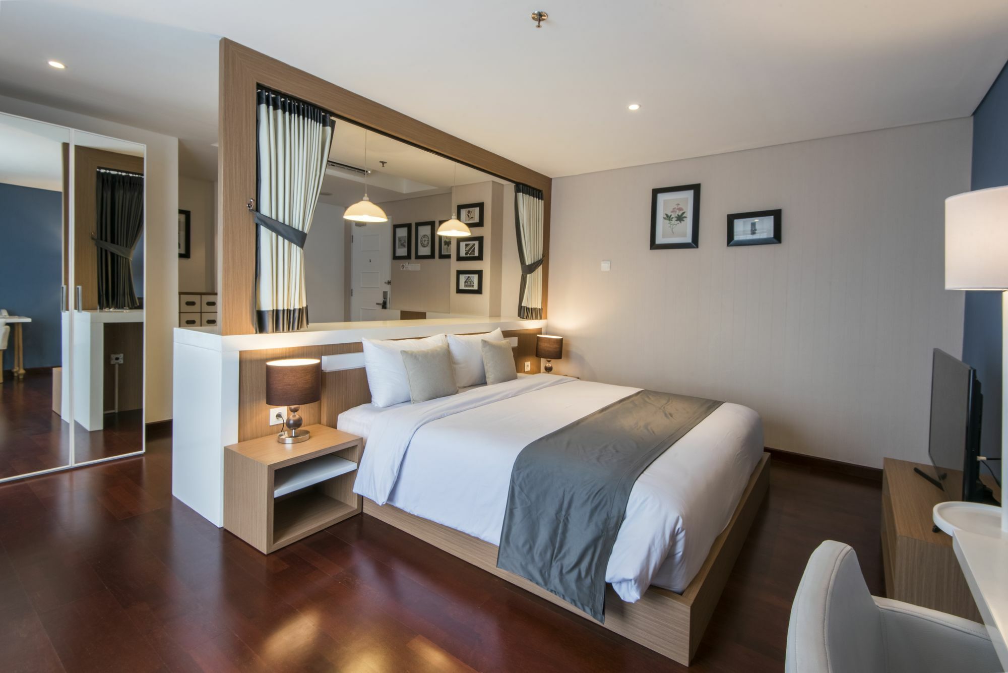 Yan'S House Hotel Kuta  Ngoại thất bức ảnh