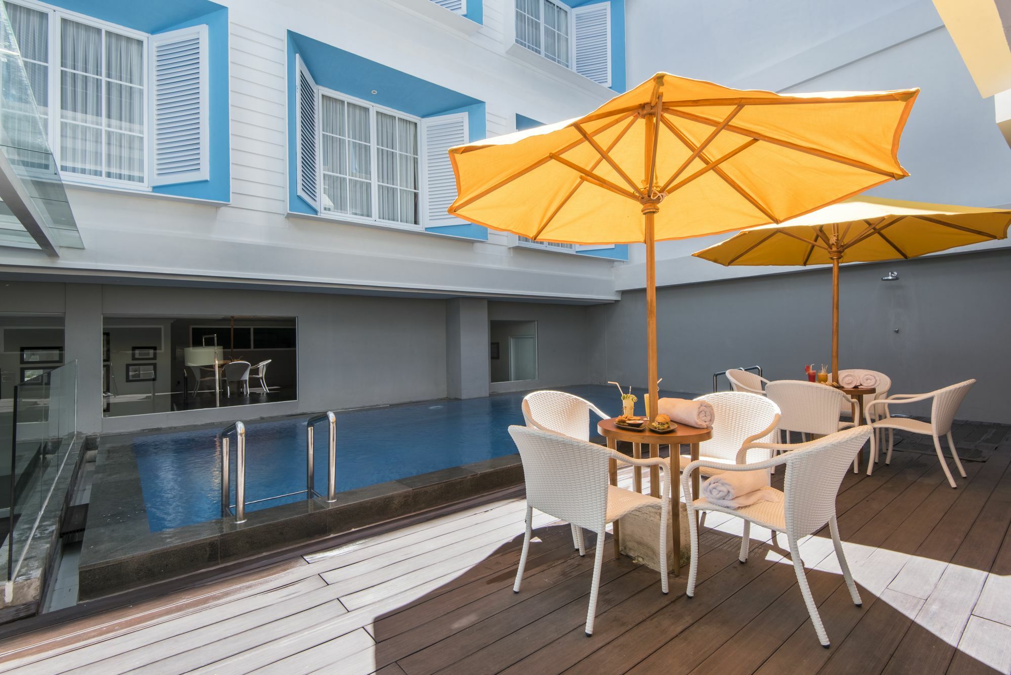 Yan'S House Hotel Kuta  Ngoại thất bức ảnh