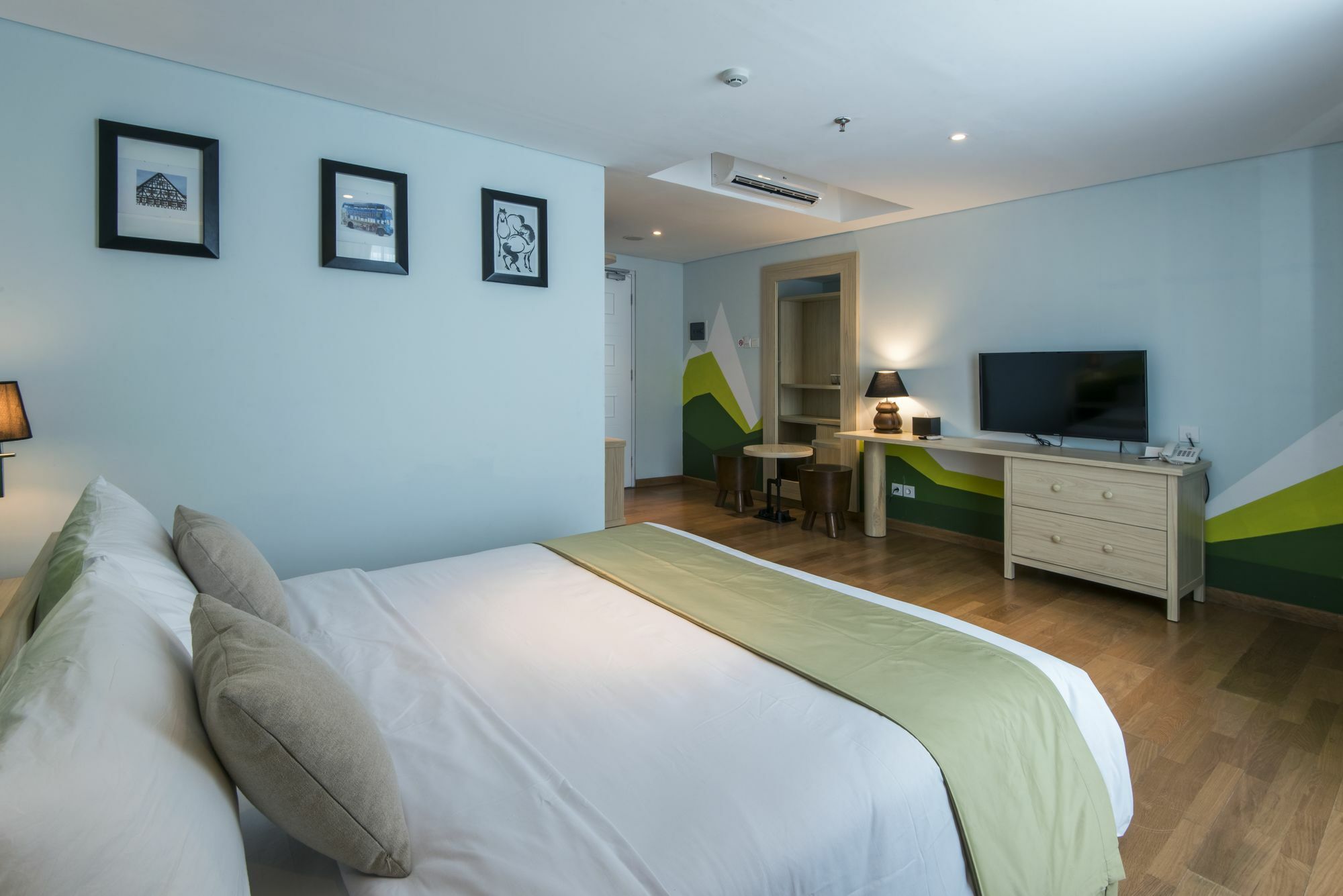 Yan'S House Hotel Kuta  Ngoại thất bức ảnh